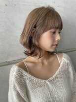 ロンドネートゥル 新潟(Lond naitre)&nbsp;【Lond naitre Naomi】ペールベージュの韓国レイヤースタイル