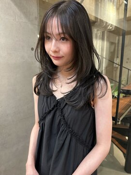 サイン 渋谷(SIGN) レイヤーカットイヤリングカラーインナーカラーケアブリーチ