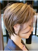 新宿おしゃれ女子ウルフヘア20代30代40代50代丸みショートボブ