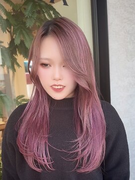 シェルハ(SHELHA) レイヤーカット サイドバング おくれ毛 ピンクベージュ