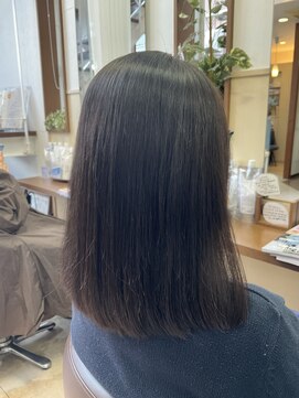 コアフィールフィス(COIFFURE fils) 新規お得クーポンあり【見附　今町】黒髪セミロングヘア