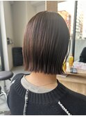 お手入れ簡単な切りっぱなしボブ○