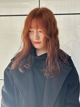 ヘアーアンドメイク ビス(HAIR&MAKE bis) ハーフブリーチでオレンジカラー♪【唐木彩華】