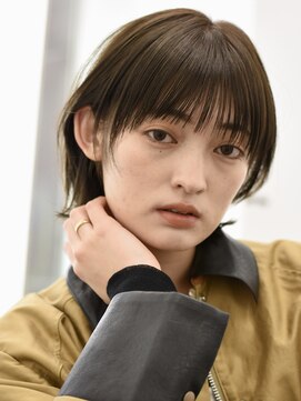 ユイツ レイヤーボブ