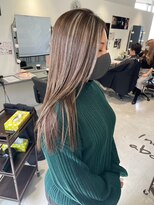 キング 高槻(K!ng) 縮毛矯正髪質改善ハイライトレイヤーカット枚方美容室エクステ