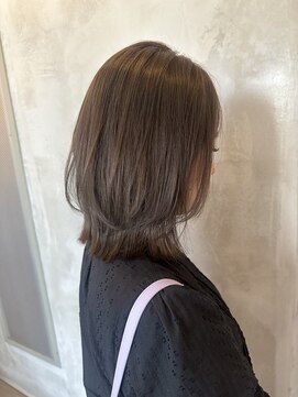 リリアーナ(LILIANA) 池袋 イルミナカラー 髪質改善 レイヤー くびれヘア オリーブ♪