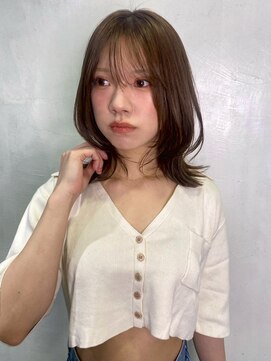 セプト 天神大名(SEPT.) ベージュカラー くびれミディアム レイヤー 顔周りカット