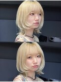 顔まわりが可愛いレイヤーボブ