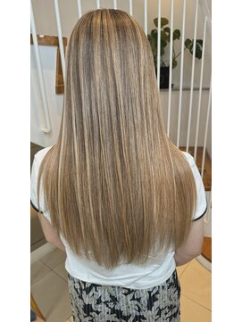 ヘアカロン 熊本下通店(Hair CALON) 白髪ぼかしハイライト/ブリーチ/ダブルカラー/トリートメント