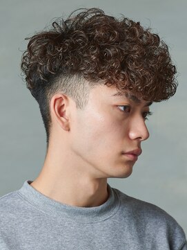 エルマーク 高槻(L-MARK) スペインカール/フェード/短髪/men's/ツイストパーマ/メンズ