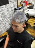 ホワイトシルバースパイキーショート/浦安/メンズパーマ