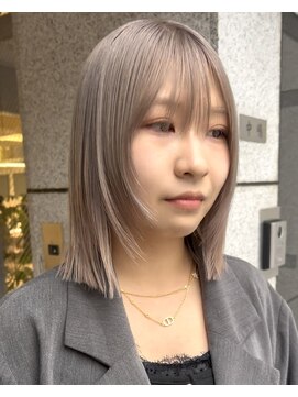 【超暗染残留履歴から】透明感ミルクティーグレージュ