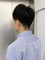 ビューナゴヤ 名駅(VIEW NAGOYA)&nbsp;メンズ/サーフカール/刈り上げセンターパート/波巻きツイスパ