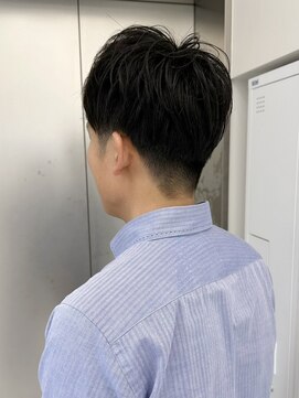 ビューナゴヤ 名駅(VIEW NAGOYA) メンズ/サーフカール/刈り上げセンターパート/波巻きツイスパ