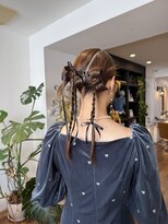 シアン ヘア デザイン(cyan hair design)&nbsp;【cyan】タイトツインのリボンアレンジ