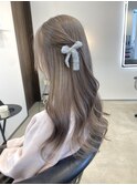 グレージュカラー