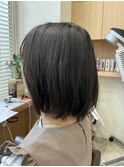 カットはワンレンボブ 