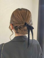 シロ(SiLO)&nbsp;迷ったらコレ＊定番まとめ髪アレンジ