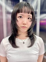 キジ(KIJI) 顔まわりレイヤー×黒髪ウルフセミロング