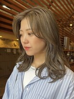 マッシュ アドベ 八戸ノ里(MASHU ADOBE)&nbsp;ブリーチしたような透明感オリーブベージュ☆
