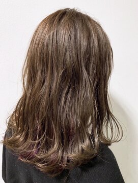 ロージアバイアルティナ(ROSIER by artina) ゆるウェーブ×インナーピンク 【ROSIER町田】