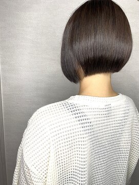 11 ベルテ(11 berte) ショートボブ