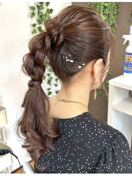 ジェネータ 新横浜店(GENETA) 編みおろしポニー【ヘアセット/新横浜】