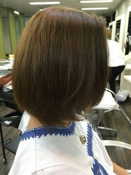 ミーツ 牧港店(mits) レイヤーボブ