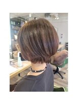 ヒライス 千歳船橋(Hiraeth)&nbsp;うねりひろがり対策◎　ツーセクションショートボブ