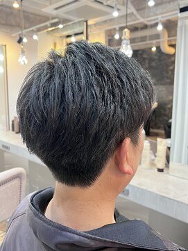 ラビス 浦和(Lovis) 切りっぱなしボブ/エアリーロング/美髪/ピンクブラウン/浦和