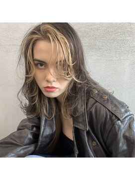 ジーナ 流山おおたかの森(Zina) デザインカラー×レイヤーカット[Zina流山おおたかの森］