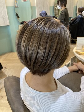 アンフィ 矢向(Anphi) 10-9 ミセスショート