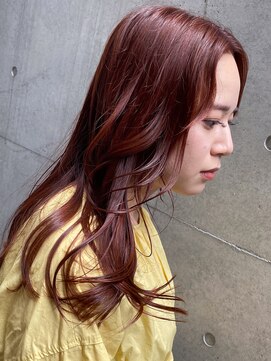 レジュアル(RESSUAL) グレージュ　大人かわいい　フェザーバング　マッシュショート