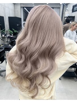 リノート バイ エゴル 名古屋(LINOET by ENGOL) 【LINOET 名古屋】佐藤まいらミルクティー