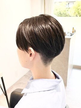 ストフ(stof) ハンサムショート/刈り上げショート/センターパート