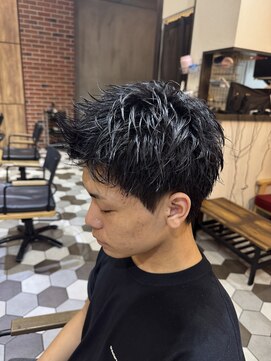 シェノン オム 梅田(CHAINON HOMME) MEN'S HAIR/スパイキーショートショート/短髪/刈り上げなし