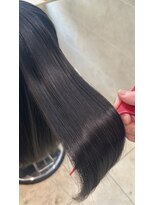 ジーナ 船橋(Zina) ダークアッシュカラー Zina江里