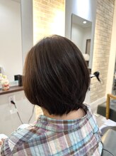 ガゼボ(Gazebo) 【60代~】白髪をカバーし品よくまとまる大人の上品ボブ