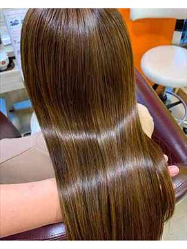 テットアテットアンジュ(TETE A TETE ange) 憧れのサラツヤヘアー