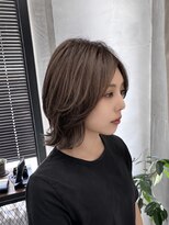 キャリー(Caly)&nbsp;レイヤーボブ/韓国風/外国人風/ブリーチ/ミルクティー