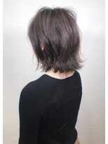 ウィロー(WILLOW)&nbsp;【WILLOW】カジュアルな外はねミディアム（井下貴史）