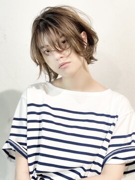 サヴァ ケヤキ(SAVA keyaki) フェミニンボブ