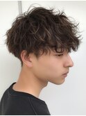 波巻きツイストスパイラルパーマツーブロック刈り上げ