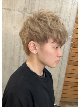 ヘアカロン(Hair CALON) メンズカットダブルカラーブリーチツイストスパイラルパーマ