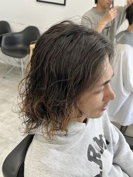 ラヴィズムバイフィフス(LUVISM by fifth) スパイラルパーマメンズボブロンググランジ新潟万代