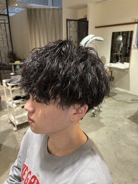 リリー(Lily) ツイストスパイラルパーマ