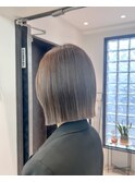 イメチェン外ハネボブ美髪ワイドバングミディアムレイヤーカット