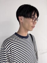 シアー(siar)&nbsp;センター分け　メンズカット　ショートカット　ナチュラルヘアー