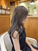 イロ(iiro)&nbsp;オリーブグレージュ/くすみベージュ/ベージュカラー