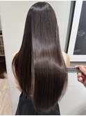 曲がるしなやか縮毛矯正！ダメージレスで艶のある美しい髪へ
